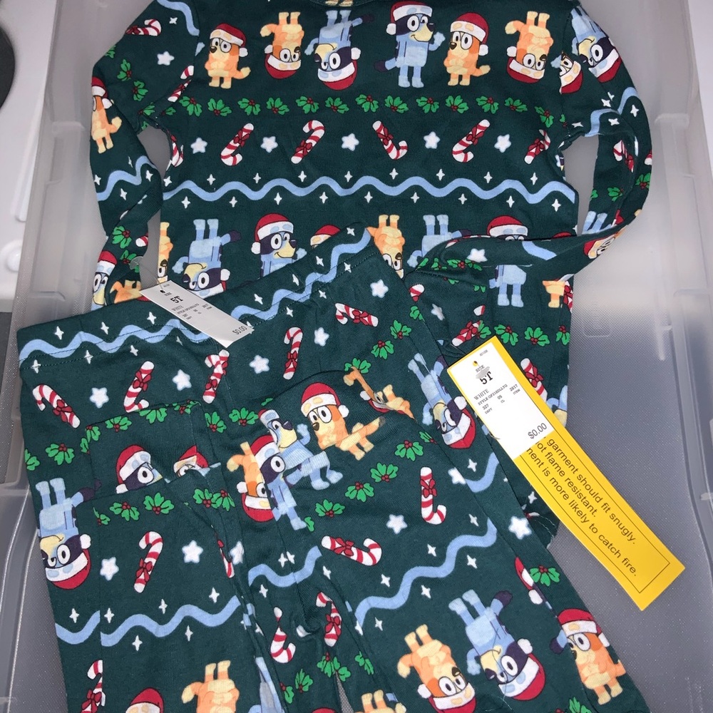Kids Holiday Pajama Set - Green